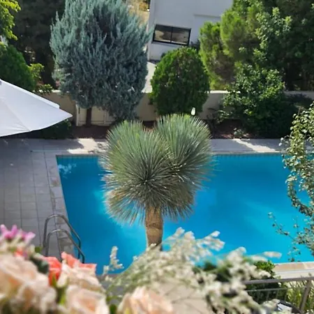 Seaview 6 Bedroom Villa & Private Pool