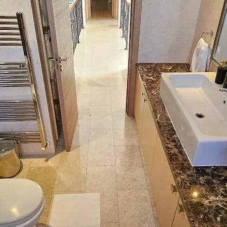 Seaview 6 Bedroom Villa & Private Pool Limassol