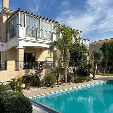 Seaview 6 Bedroom Villa & Private Pool Limassol